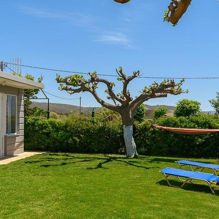 הוילה קלמאקי Petrakis Afrathias Garden House מראה חיצוני תמונה