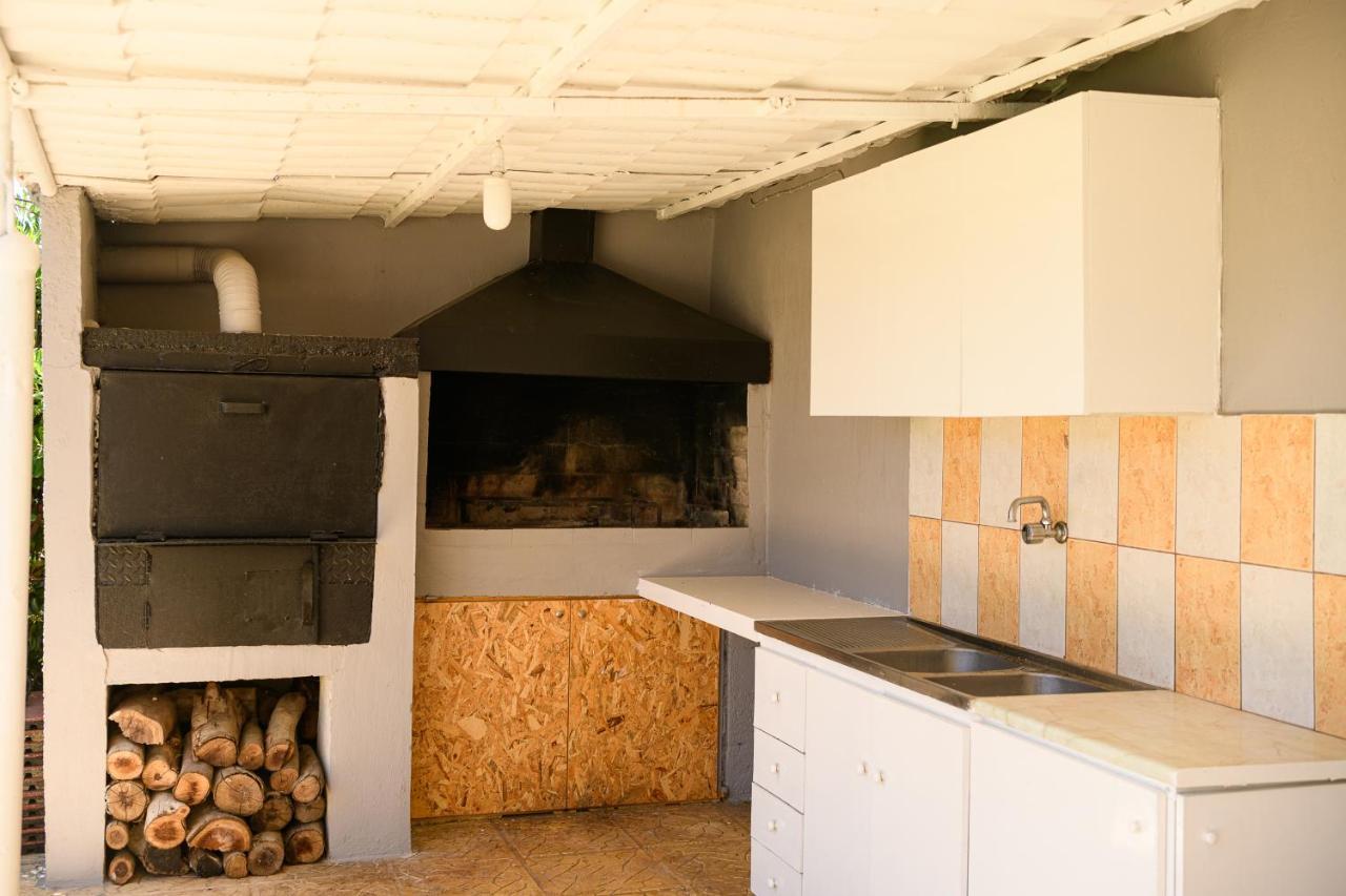 הוילה קלמאקי Petrakis Afrathias Garden House מראה חיצוני תמונה