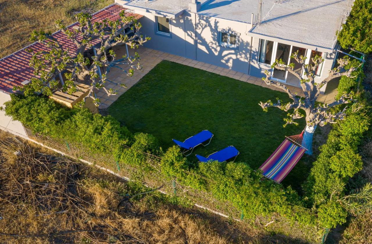 הוילה קלמאקי Petrakis Afrathias Garden House מראה חיצוני תמונה