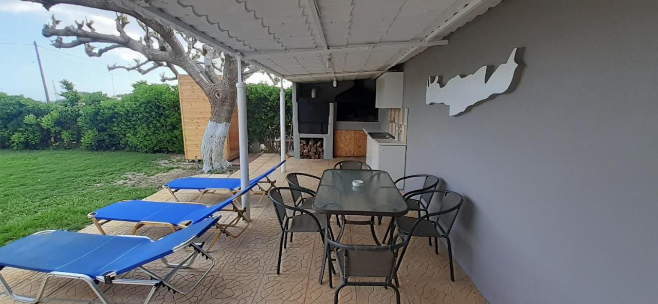 הוילה קלמאקי Petrakis Afrathias Garden House מראה חיצוני תמונה